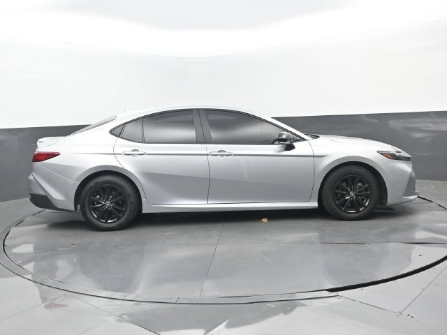 Used 2026 Toyota Camry LE w/ Convenience Package FWD image 2