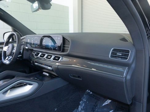 Used 2021 Mercedes-Benz GLE 63 AMG S image 28