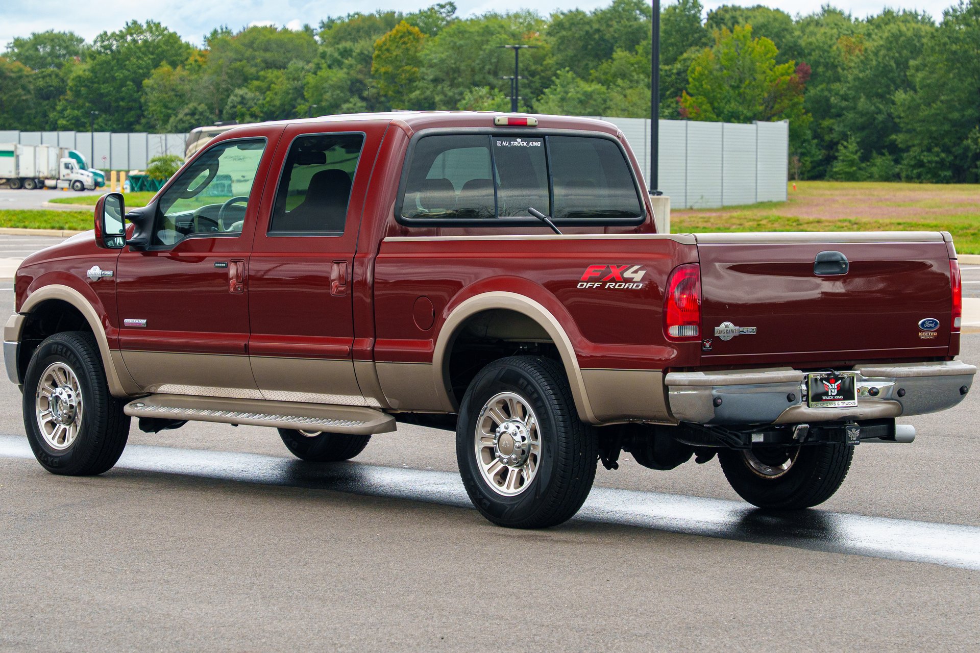 Used 2006 Ford F250 XL AWD/4WD image 12