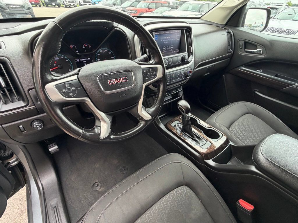 Used 2022 GMC Canyon Elevation w/ Trailering Package AWD/4WD image 10