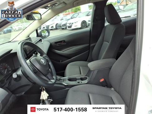 Used 2024 Toyota Corolla LE FWD image 13
