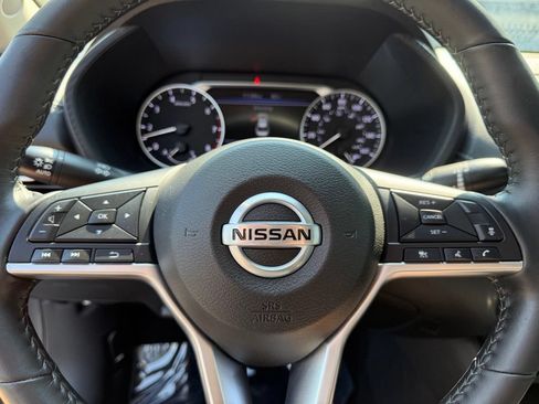 Certified 2022 Nissan Sentra SV w/ Trunk Package FWD image 27