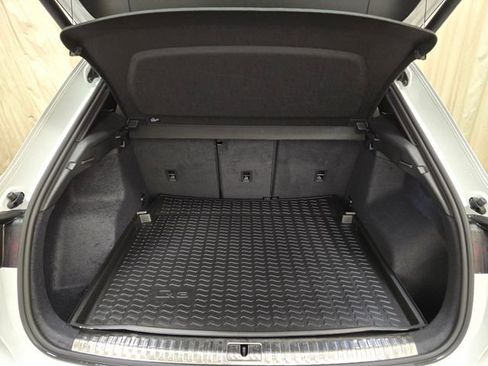 Used 2025 Audi Q3 2.0T Premium w/ Convenience Package image 35