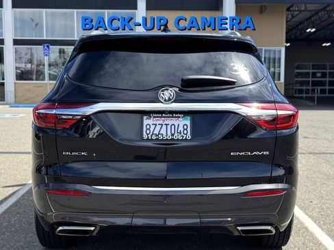 Used 2018 Buick Enclave Essence FWD image 6