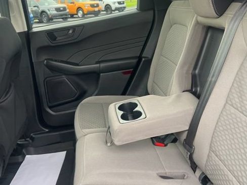Used 2022 Ford Escape SE w/ Convenience Package AWD/4WD image 15
