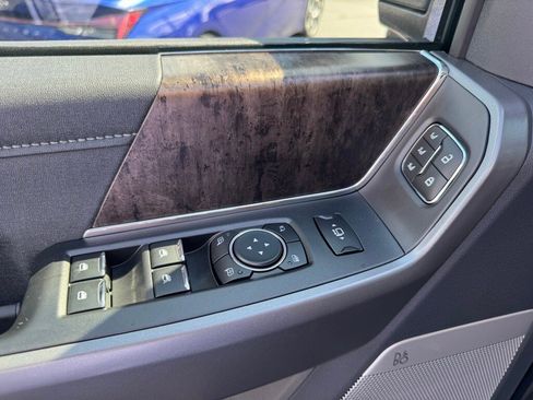 New 2026 Ford F250 Lariat w/ FX4 Off-Road Package image 23