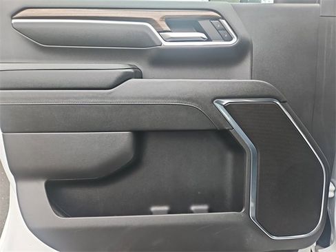 Certified 2024 Chevrolet Silverado 2500 LT w/ All Star Edition image 23