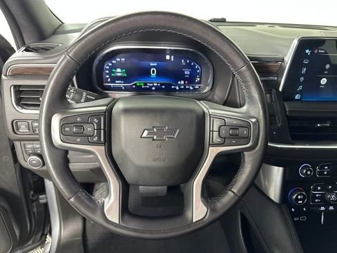 Used 2023 Chevrolet Tahoe Z71 w/ Luxury Package image 14