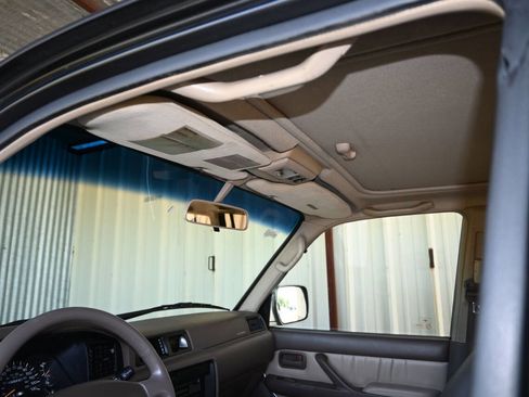 Used 1997 Toyota Land Cruiser image 61