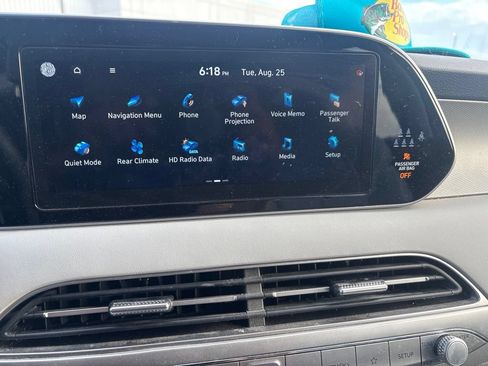 Used 2022 Hyundai Palisade SEL w/ Premium Package FWD image 10