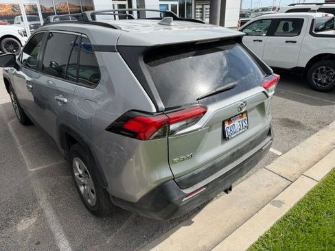 Used 2019 Toyota RAV4 LE w/ All Weather Liner Package AWD/4WD image 8