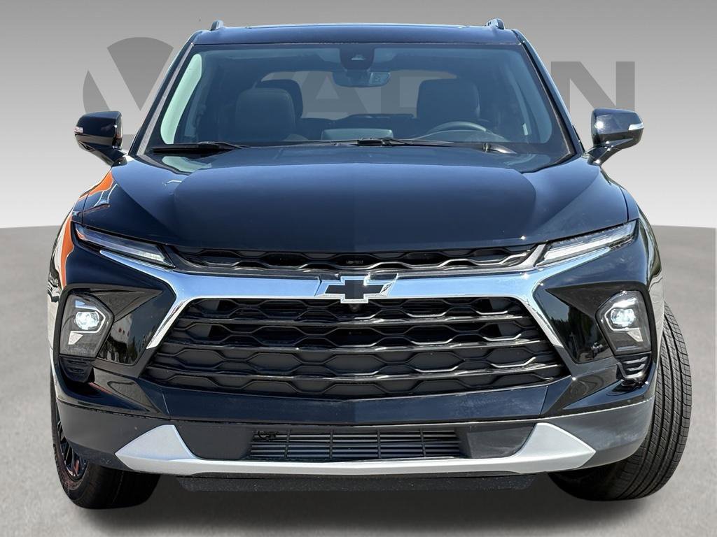New 2026 Chevrolet Blazer LT w/ Sound & Technology Package FWD image 2