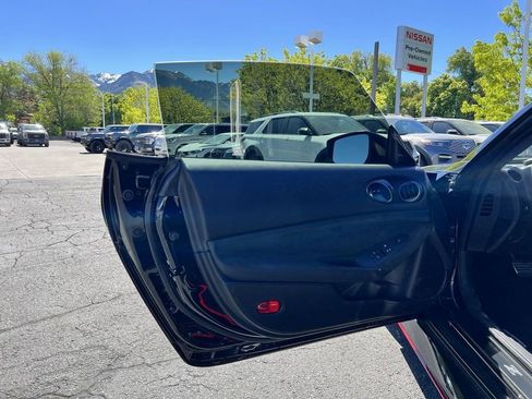 New 2024 Nissan Z NISMO w/ Floor Mat Package image 10