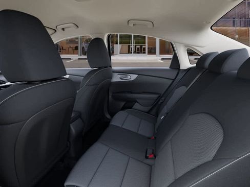 New 2024 Kia Forte LXS w/ LXS Technology Package image 18