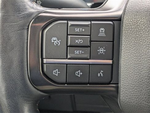 Used 2023 Ford F150 Platinum image 30