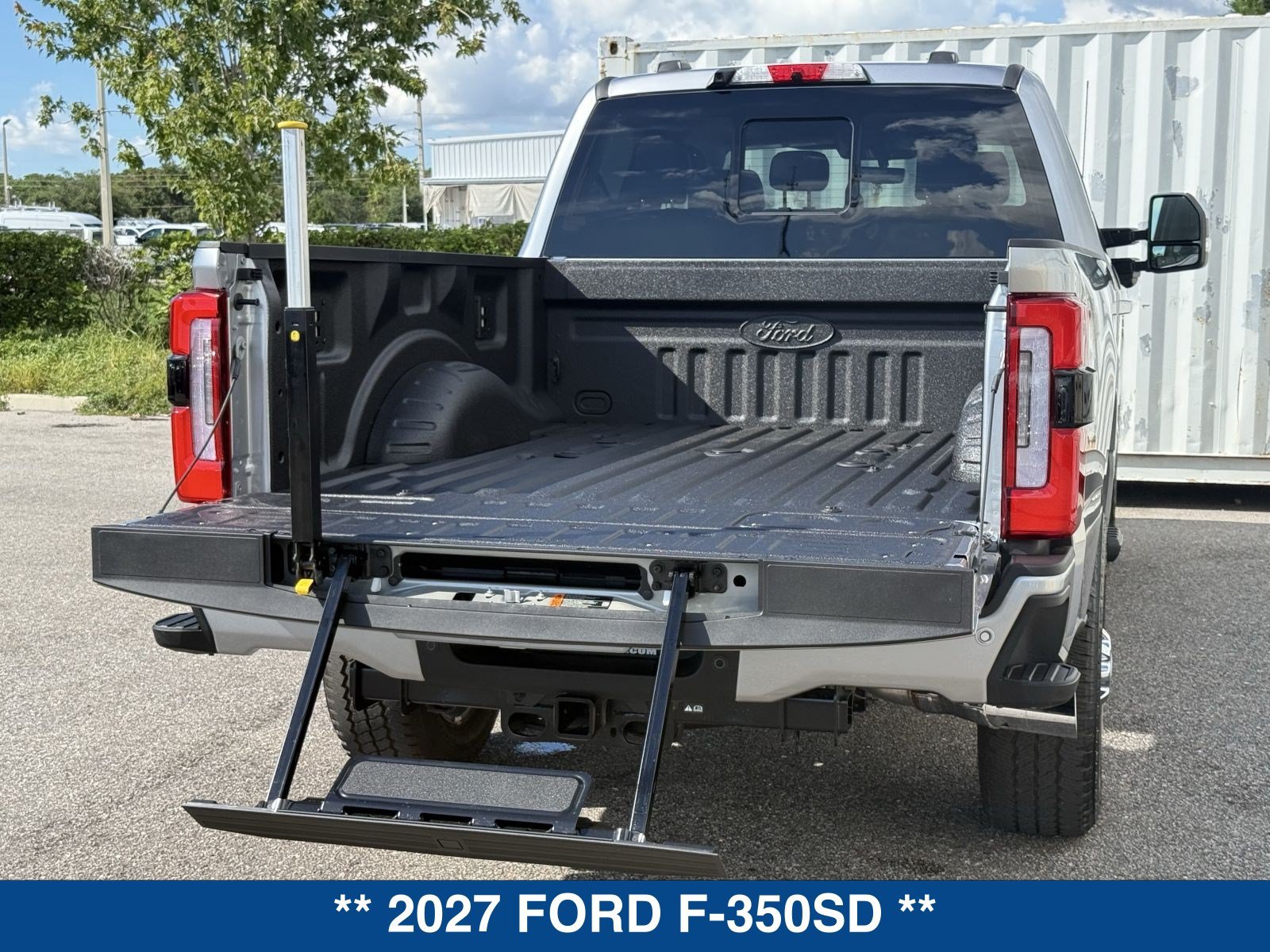New 2027 Ford F350 Platinum w/ Platinum Plus Package AWD/4WD image 15