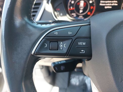 Used 2018 Audi Q5 Premium Plus w/ Premium Plus Package AWD/4WD image 17
