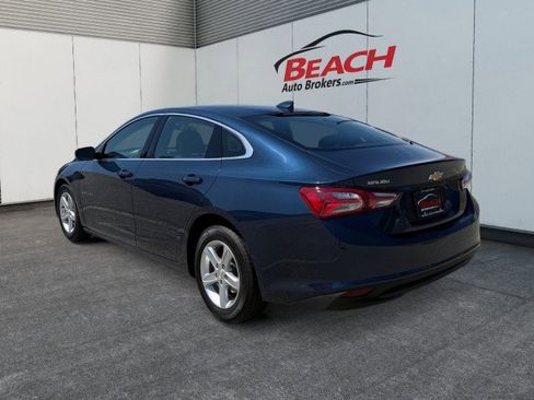 Used 2022 Chevrolet Malibu LT image 11