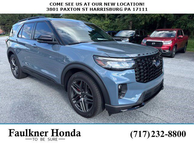 Used 2025 Ford Explorer ST w/ Sun And Sound Package RWD image 1