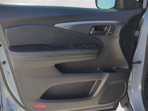 Used 2022 Honda Passport TrailSport image 7