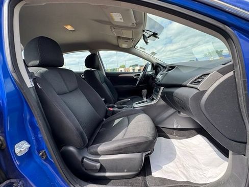 Used 2015 Nissan Sentra SR FWD image 12