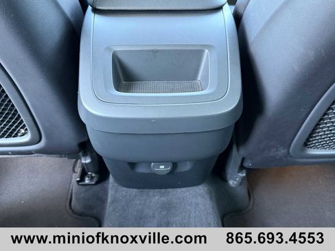 Used 2024 Volvo XC60 B5 Plus image 29