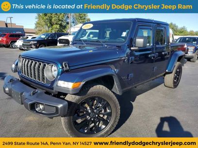 Used 2025 Jeep Gladiator Sport