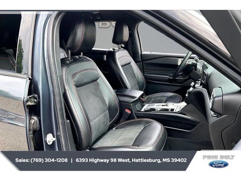 Used 2022 Ford Explorer ST-Line w/ Class IV Trailer Tow Package RWD image 6
