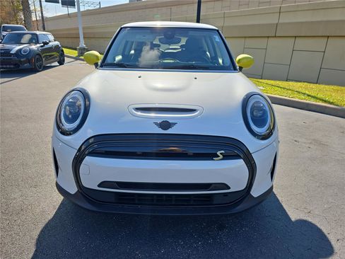 Used 2024 MINI Cooper SE image 2