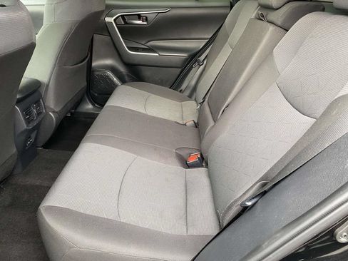 Used 2024 Toyota RAV4 XLE FWD image 10