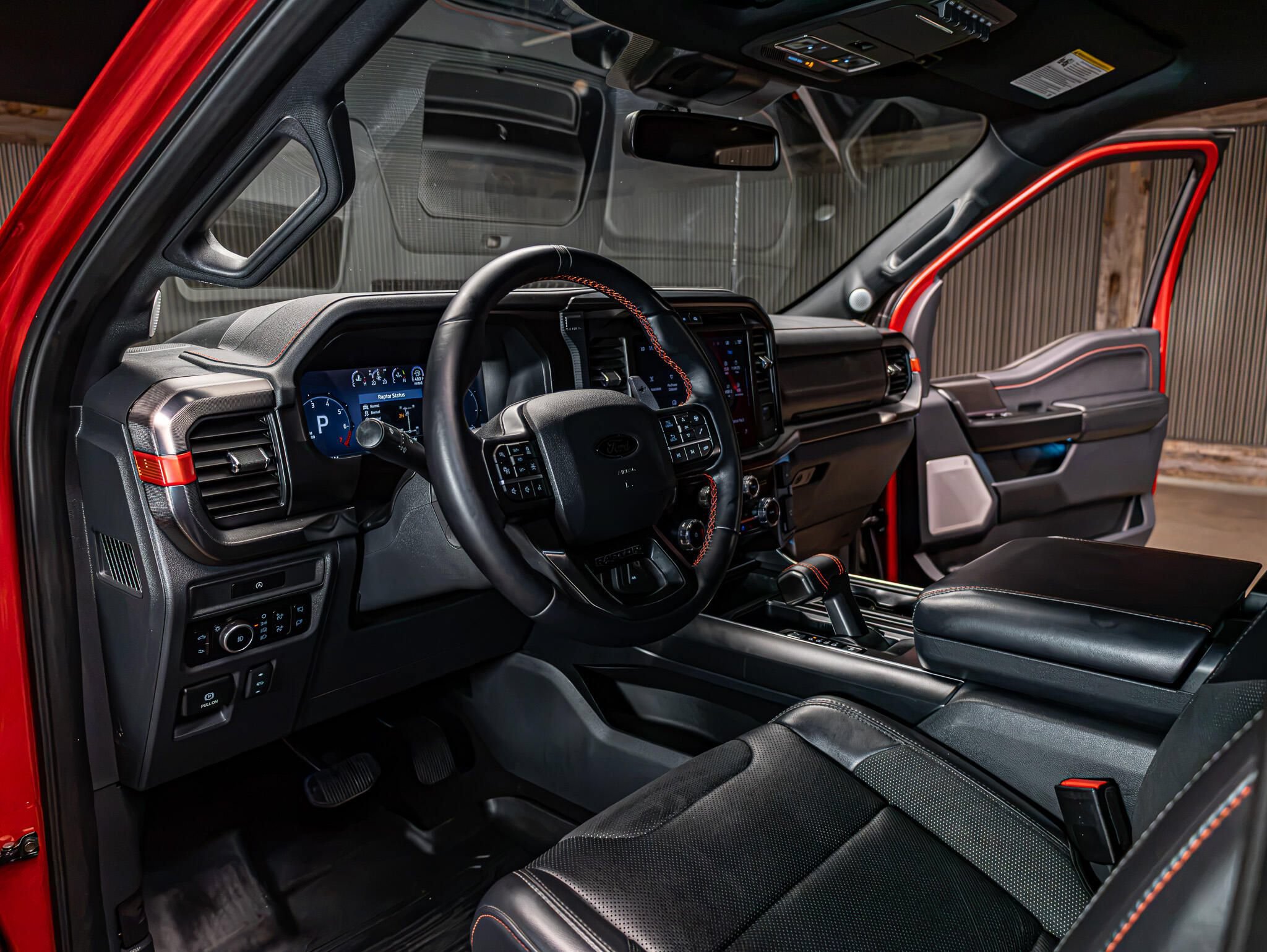 Used 2025 Ford F150 Raptor AWD/4WD image 13