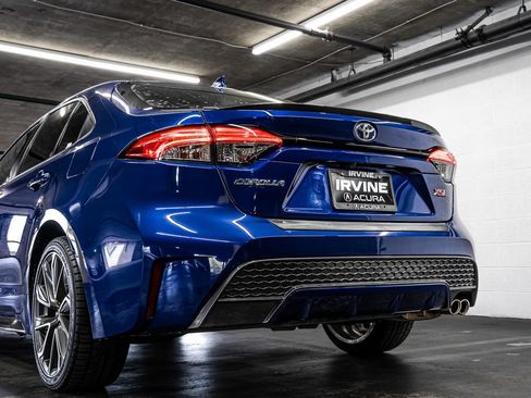 Used 2020 Toyota Corolla XSE FWD image 16