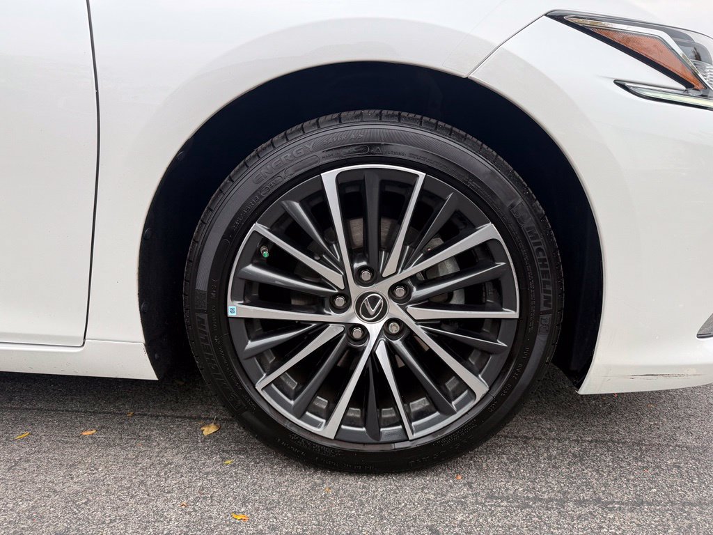 Used 2023 Lexus ES 350 w/ Premium Package FWD image 25