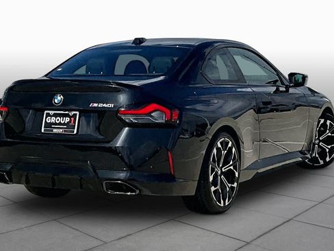 Used 2025 BMW M240i Coupe RWD image 11