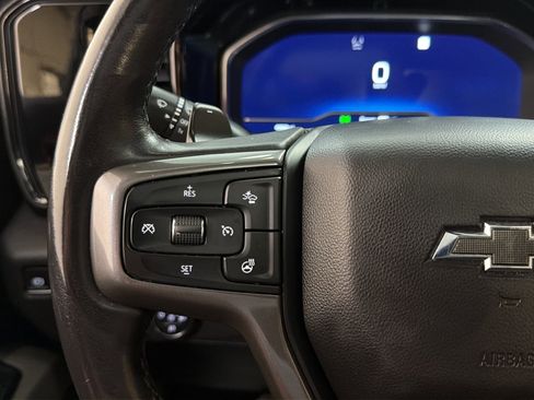 Used 2023 Chevrolet Silverado 1500 ZR2 image 27