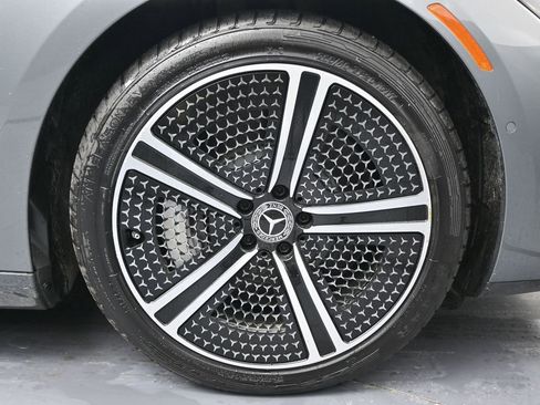 Used 2023 Mercedes-Benz EQE 350+ 4MATIC Sedan image 15