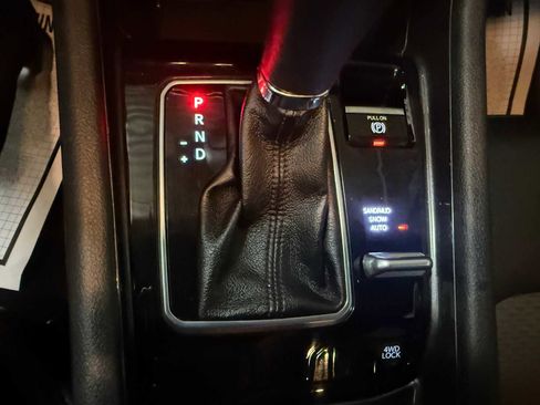 Certified 2023 Jeep Compass Latitude image 34