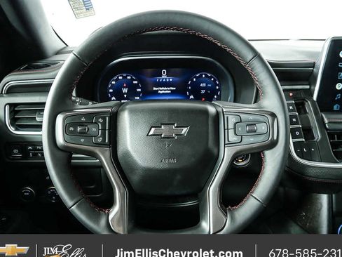 Used 2022 Chevrolet Suburban RST w/ Luxury Package image 10