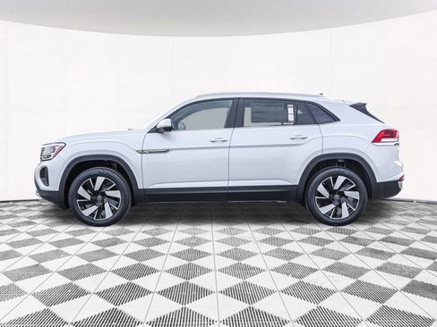 New 2026 Volkswagen Atlas Cross Sport SE FWD image 19