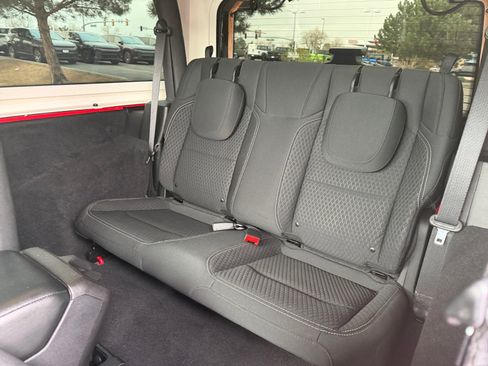 Used 2021 Jeep Wrangler Sport image 17