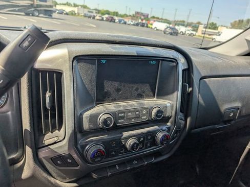 Used 2018 Chevrolet Silverado 1500 LT w/ All Star Edition AWD/4WD image 22