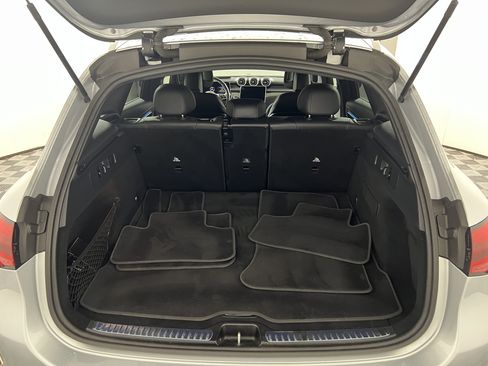 Used 2023 Mercedes-Benz GLC 300 4MATIC image 19
