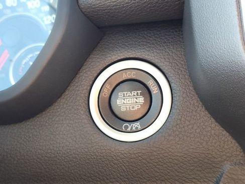 Used 2022 RAM 2500 Laramie w/ Night Edition image 26