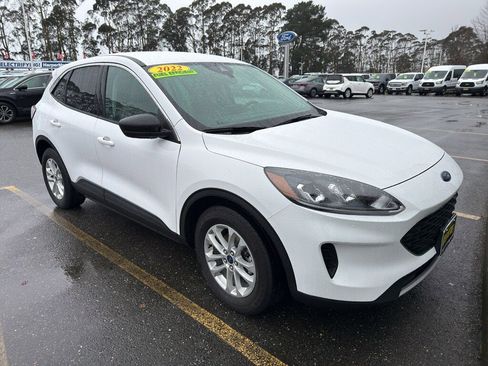 Used 2022 Ford Escape SE w/ Convenience Package image 8