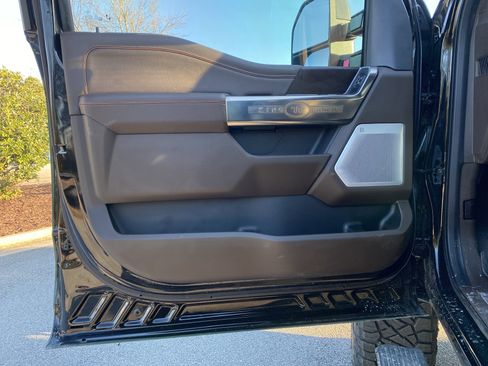 Used 2025 Ford F350 King Ranch image 20