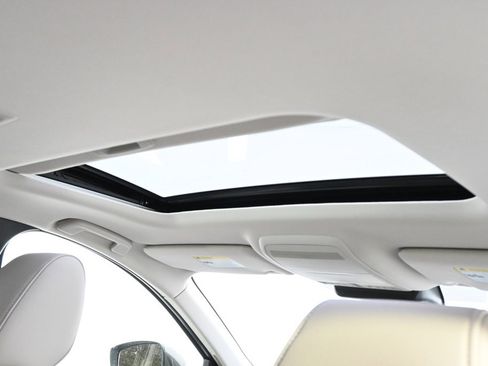 Used 2025 MAZDA CX-90 3.3 Turbo w/ Preferred Package image 17