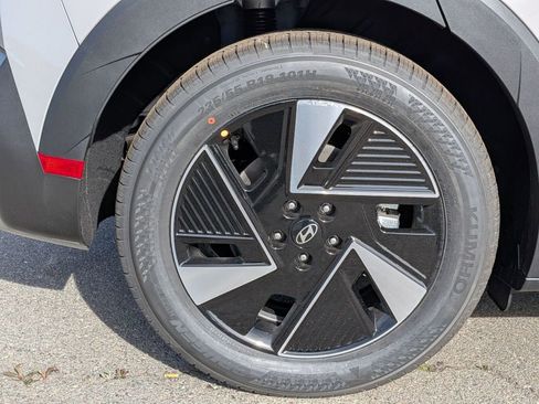 New 2026 Hyundai Ioniq 5 SEL image 12