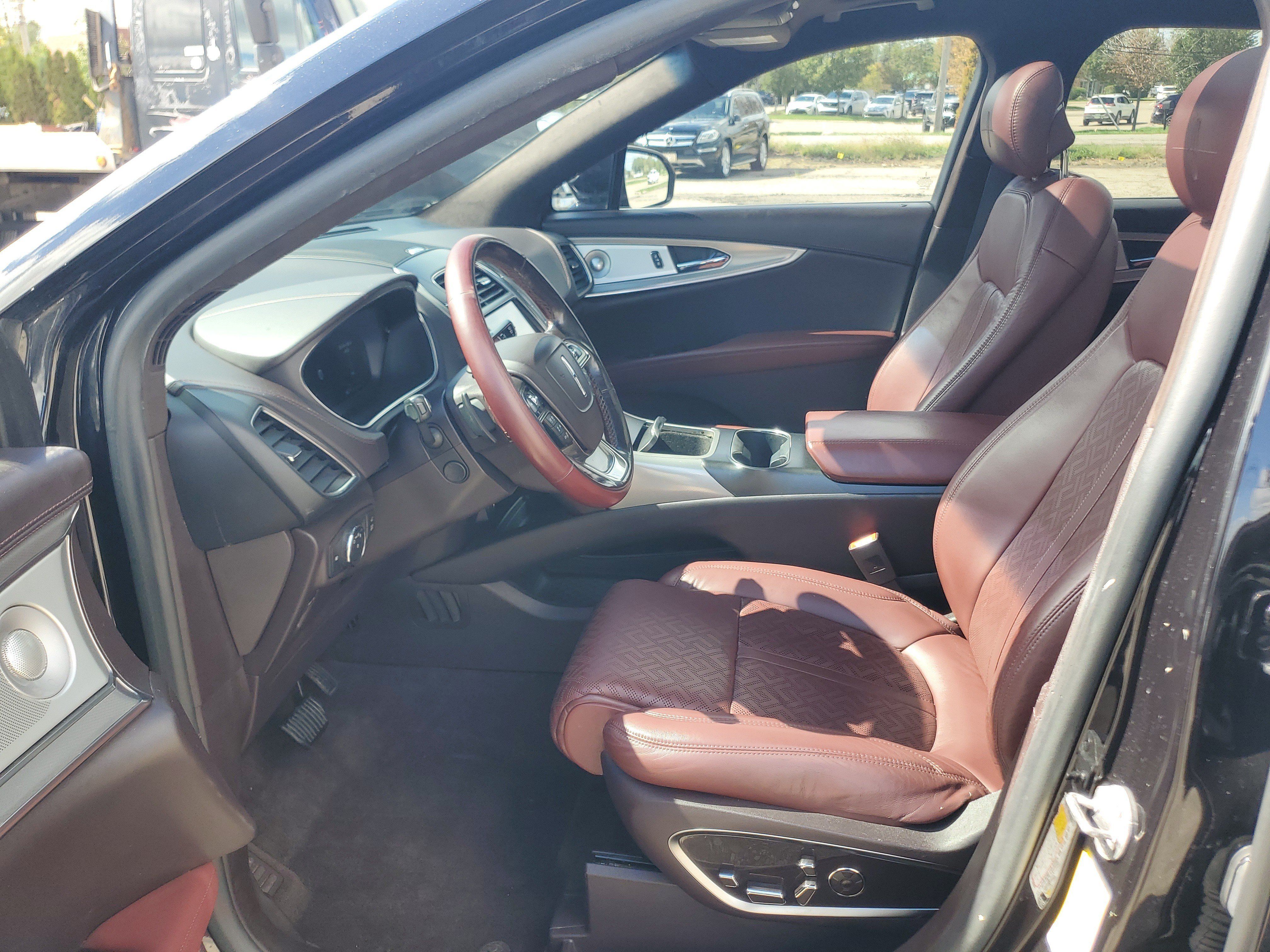 Used 2019 Lincoln Nautilus Black Label AWD/4WD image 12