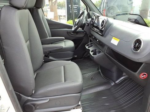 New 2026 Mercedes-Benz Sprinter 3500 image 17