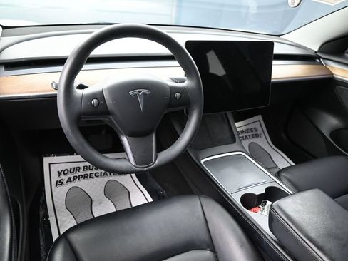 Used 2022 Tesla Model 3 Long Range AWD/4WD image 12